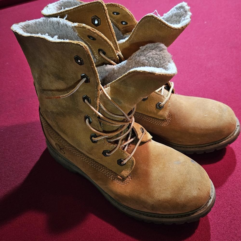 Timberland women's boots. Size 8M